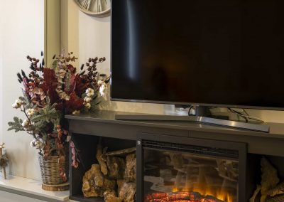 TV y Chimenea Snow Home Apartment Sierra Nevada